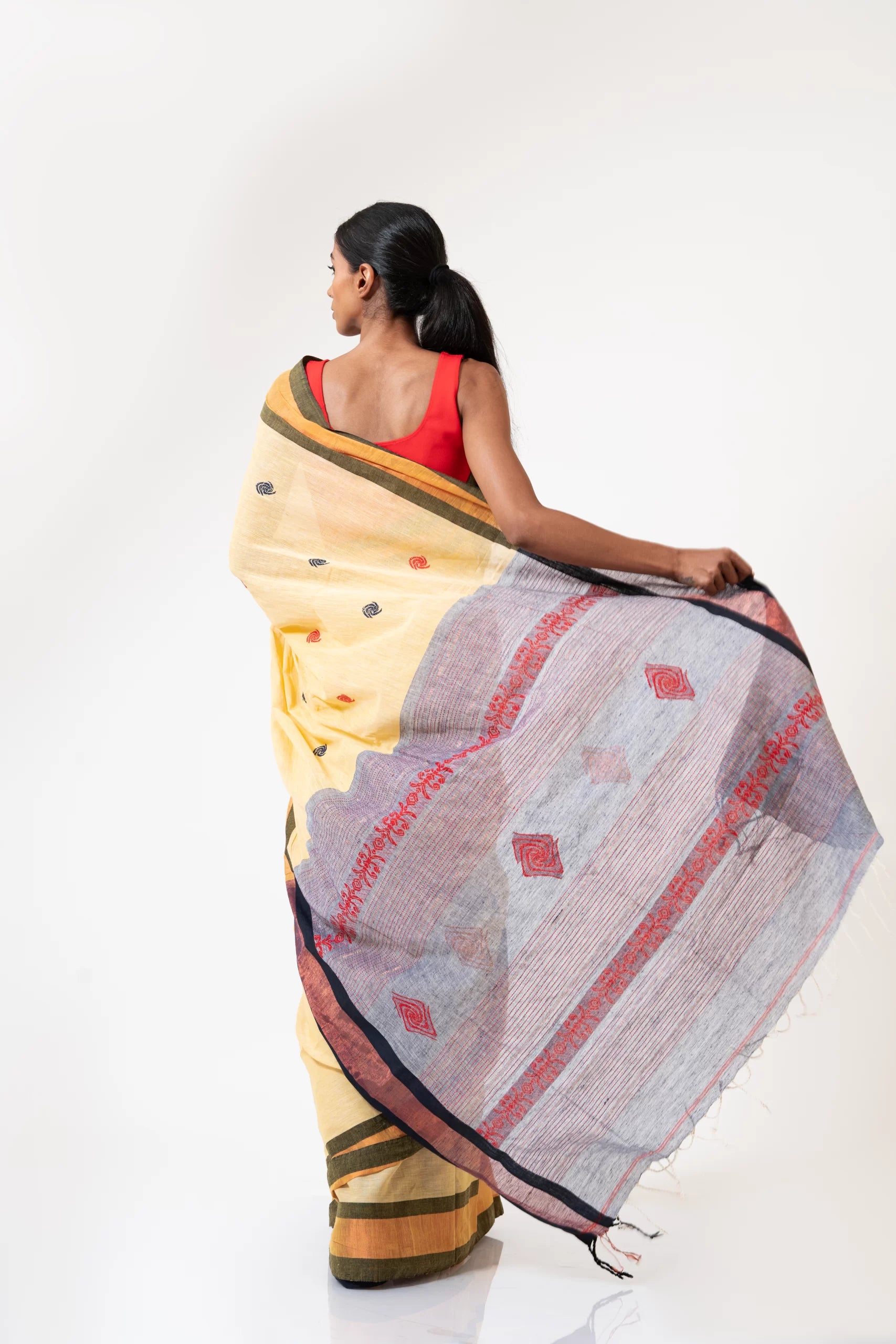 Little Yellow Blanket – Handwoven Jamdani Saree with Minimalist Design - Kozylook
